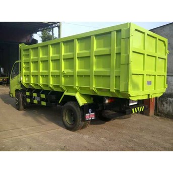 Dump Perahu Jumbo