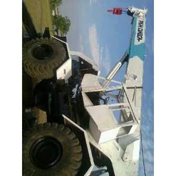 CRANE th 1998 di PROBOLINGGO