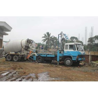 sewa pompa beton cor/ concrete pump/ pompa beton standar