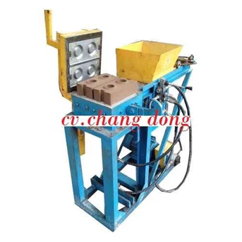 mesin press hydrolic interlocking bata tanpa bakar ( keluar 2 )-2
