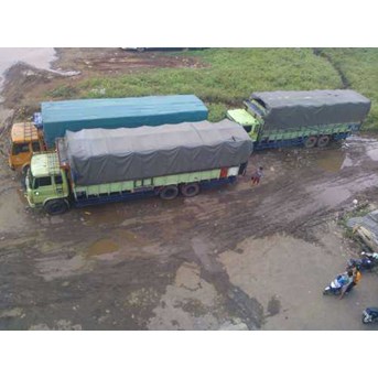 FOTO ARMADA TRUCK