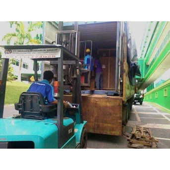 Rental Forklift Lampung