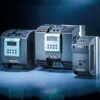 Siemens Inverter 6SL3210-5BE22-2UV0