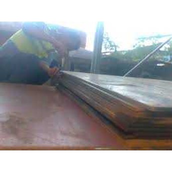PLAT HITAM
