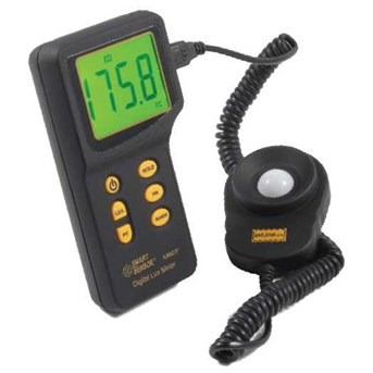 Lux Meter Digital - LUTRON - SANWA