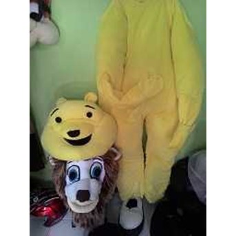 KOSTUM WINNI THE POOH