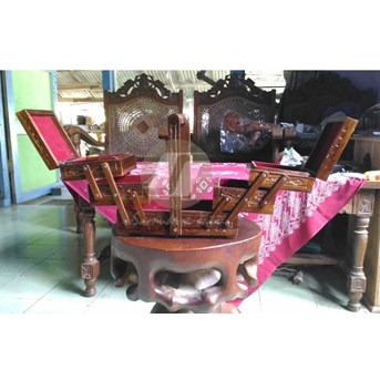 Tempat Perhiasan Susun