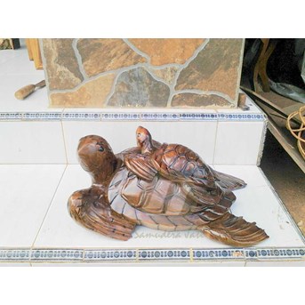 Souvenir Penyu Gendong