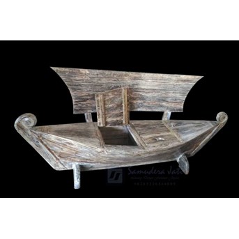 Bangku Antik Model Perahu