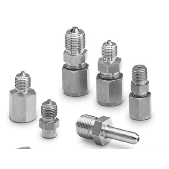 Swagelok Adapter SS-6-RA-4