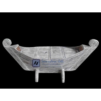 Meja Antik Perahu