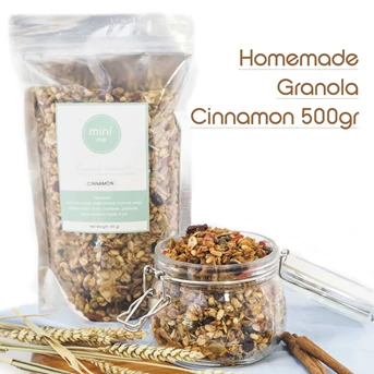 Homemade Granola Cinnamon