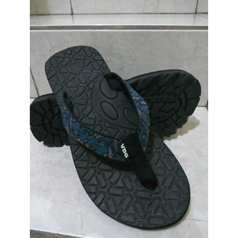 Sandal Gunung Berkualitas Premium