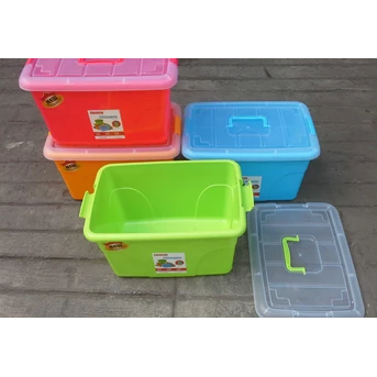 kontainer favourite box plastik kode l16 merk maspion