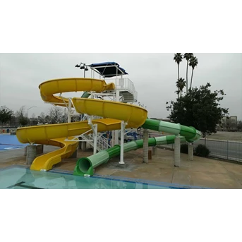 Seluncuran Waterpark Spiral Body Slide