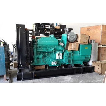 Genset Cummins 300Kva