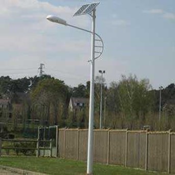 Tiang Lampu PJU