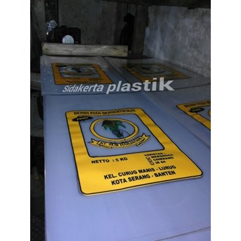 kantong plastik untuk beras