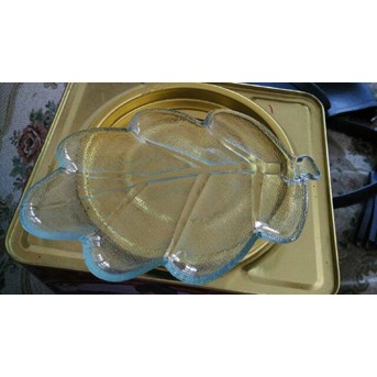 Piring Lepek Daun Kaca Souvenir Pernikahan