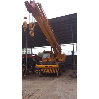 SEWA ROUGHTER MOBILE CRANE KATO 25 TON Jawa Timur