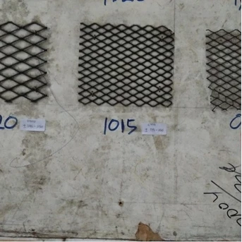 Plat Expanda atau Expanded Metal