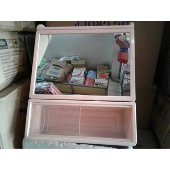 Mirror Box Kotak Cermin Rias Gantung