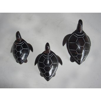 Turtle Crafts Black From Seashell / Kerajinan Ornamen Penyu Hitam Dari Kerang Laut