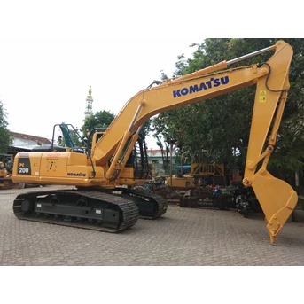 Disewakan / Rental Excavator PC 200 - 8 Surabaya / Area Jawa