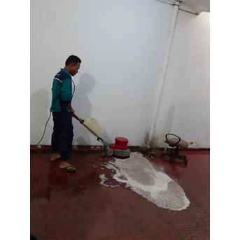 cleaning service aktivitas poles lantai