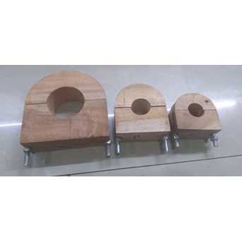 Wooden blok 1 1/2 + Ubolt / Wooden block dia 1 1/2”