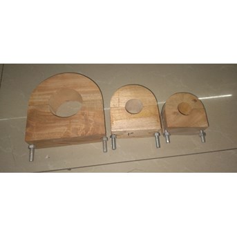 Wooden blok 2 + Ubolt / Wooden block dia 2