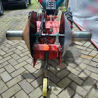 pembuat galengan kanan kiri strawberry ridger dan traktor 101b+rotary-5