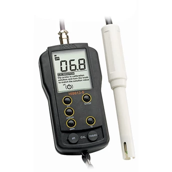 hi 9813-5 multiparameter water quality meter