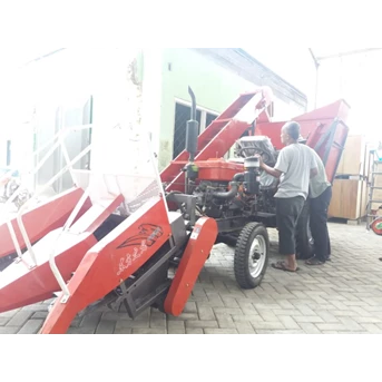 mesin panen jagung (corn harvester) / traktor roda 4 - alat pertanian-4