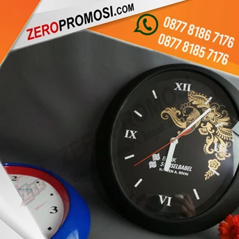 produksi souvenir eksklusif jam dinding bentuk oval custom termurah-3
