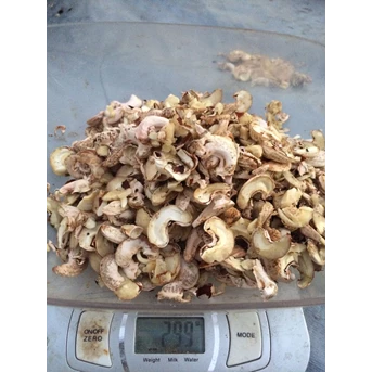 mente gelondong, kacang mete atau raw cashew nut-1