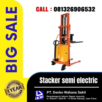 Stacker Semi Electric