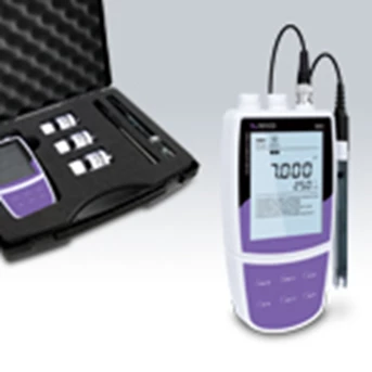 320 Portable pH/Ion Meter