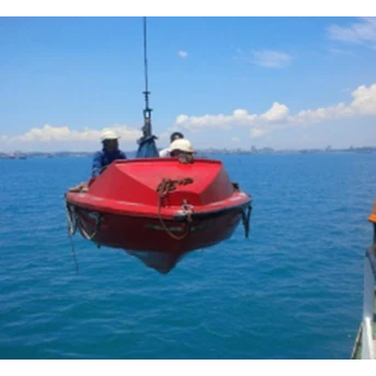 sekoci penyelamat perahu karet-1