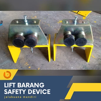 Lift Barang Safety Device