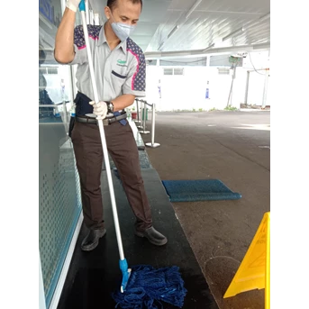 Cleaning service Progres moping Fashlab klinik & laboratorium