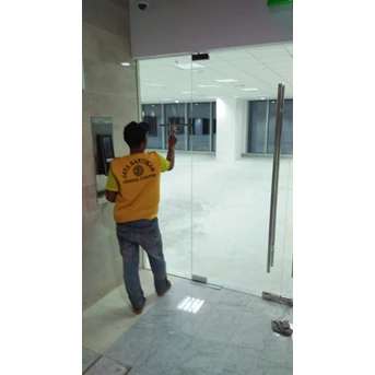 General cleaning service Lobby lift lantai 12 cyber