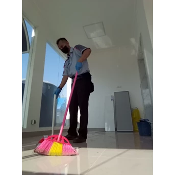 Office Boy/Girl sweeping koridor lift service lantai 4 25/04/2022