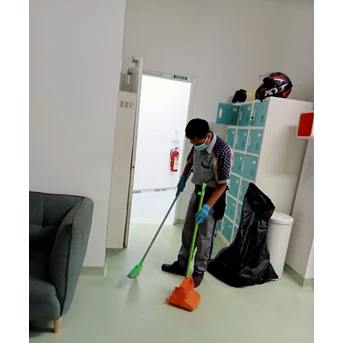 Office Boy/Girl Sweeping ruang Lounge 14/6/2022