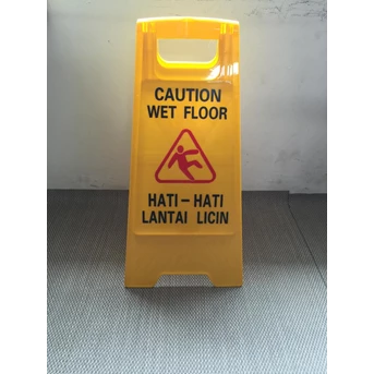caution wet floor / papan peringatan