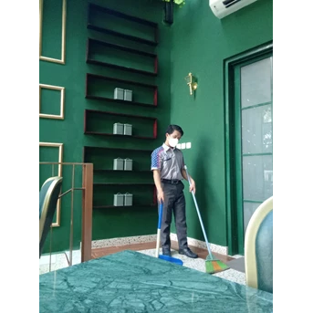 office boy/girl sweeping ruangan 15/07/2022