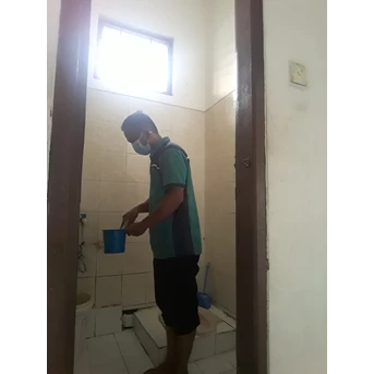 office boy/girl cuci bak air toilet di pt multi agung tran 27/7/2022