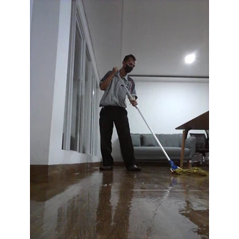 office boy/girl mopping ruangan meeting room 31 agustus 2022