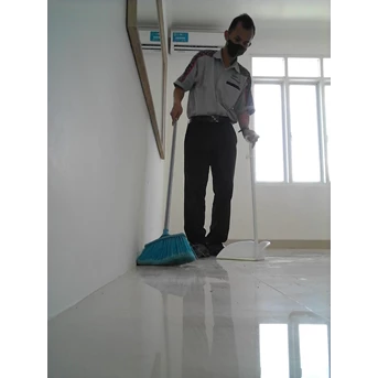 Office Boy/Girl sweeping ruangan make up 02 september 2022