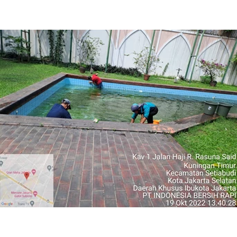 Cleaning service bersihkan kolam renang di Kedubes Turkey 19/10/2022